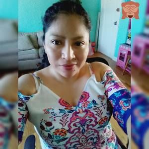 Meet your Posher, Yessi